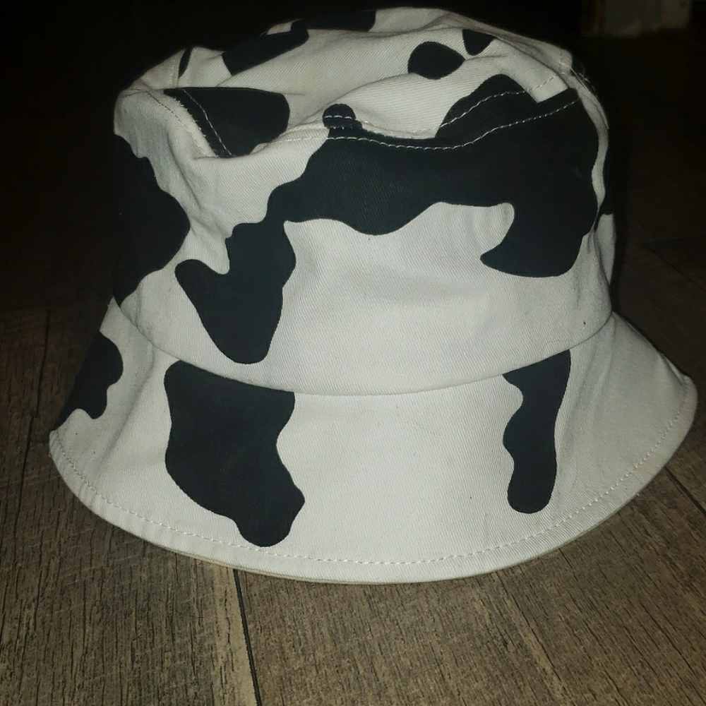 Cow print bucket hat